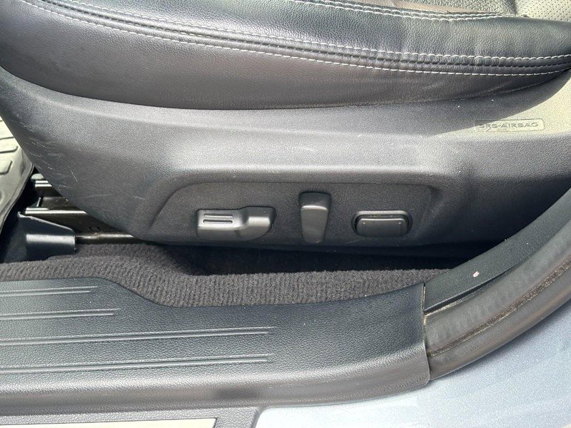 Used 2018 Subaru Outback 2.5i Limited image 16
