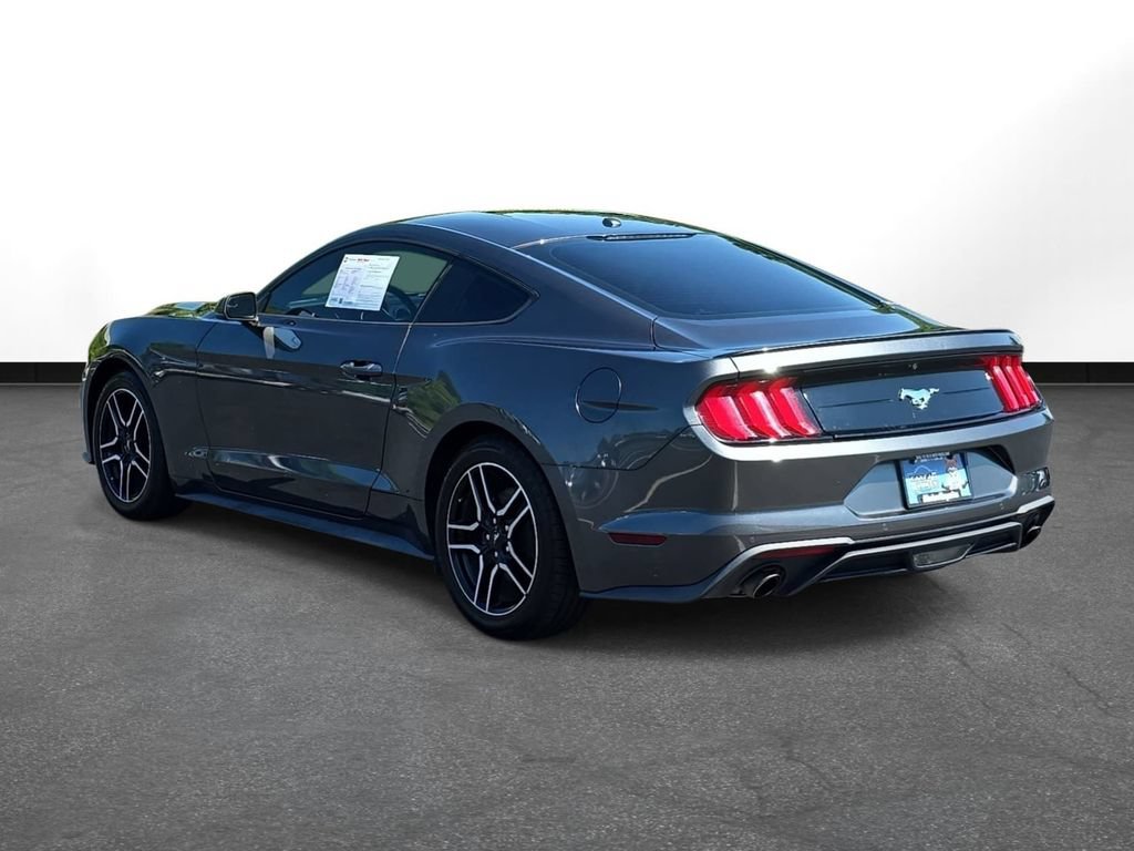 Used 2019 Ford Mustang Premium w/ Ford Safe & Smart Package RWD image 9