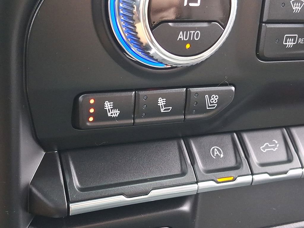 Used 2021 GMC Sierra 1500 SLT image 30