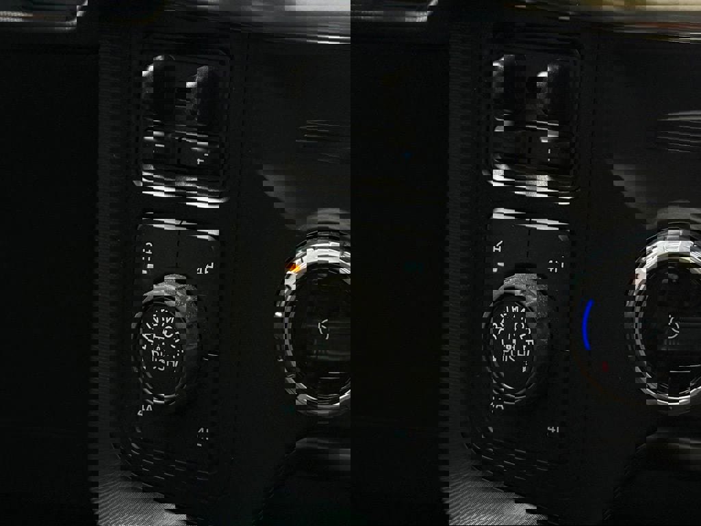 Used 2023 Ford F150 Raptor w/ Raptor 37 Performance Package AWD/4WD image 19