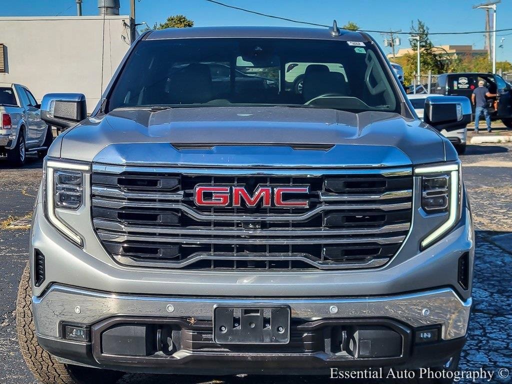 Used 2023 GMC Sierra 1500 SLT w/ SLT Convenience Package image 5
