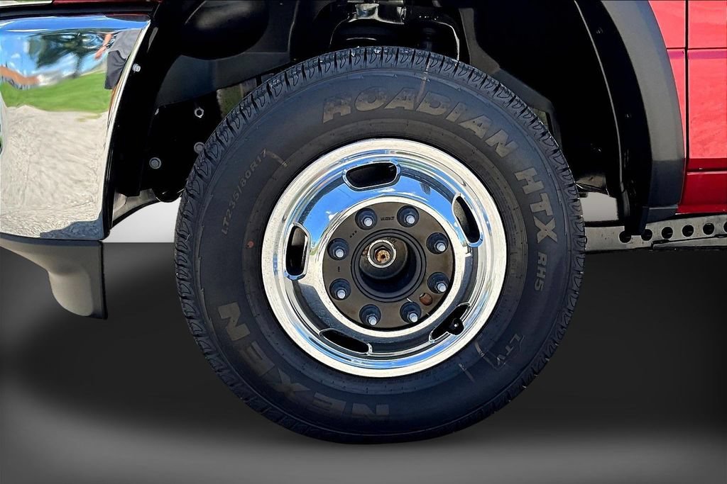 New 2026 RAM 3500 Tradesman AWD/4WD image 13