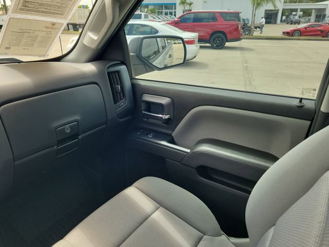 Used 2019 Chevrolet Silverado 1500 Custom w/ Custom Convenience Package image 12