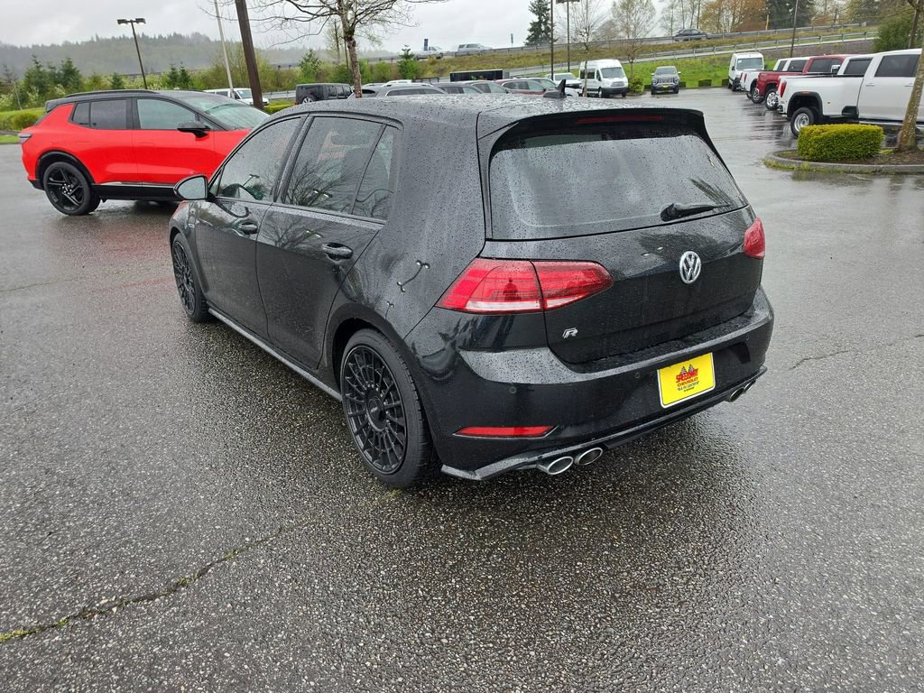 Used 2019 Volkswagen Golf R 4-Door image 4