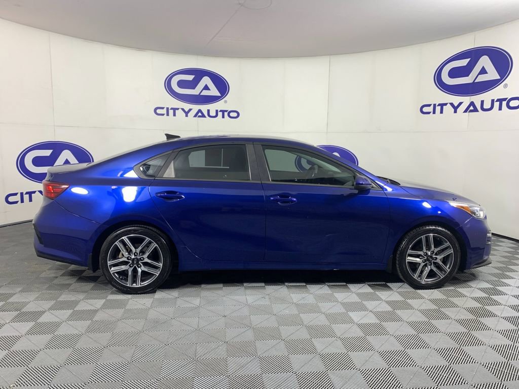 Used 2019 Kia Forte S FWD image 2