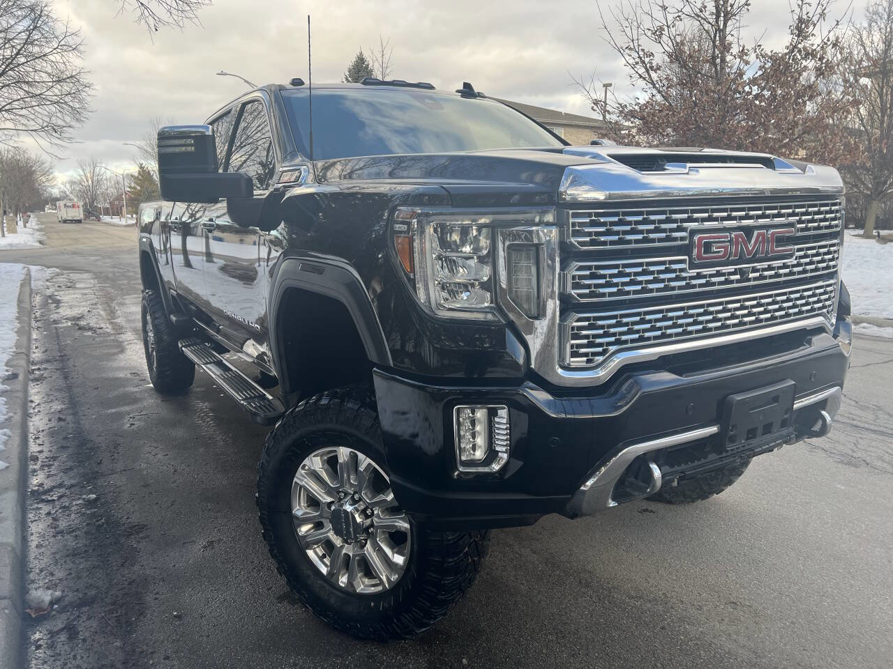 Used 2020 GMC Sierra 2500 Denali w/ Technology Package image 1