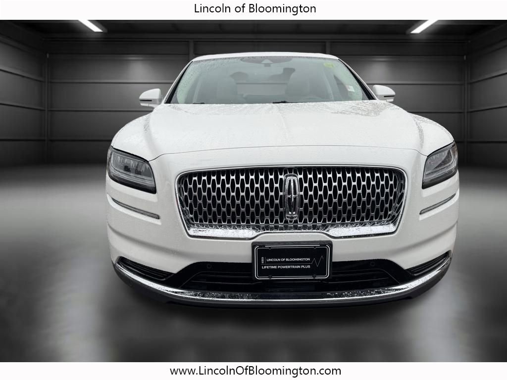 Certified 2023 Lincoln Nautilus Reserve w/ Equipment Group 201A image 11