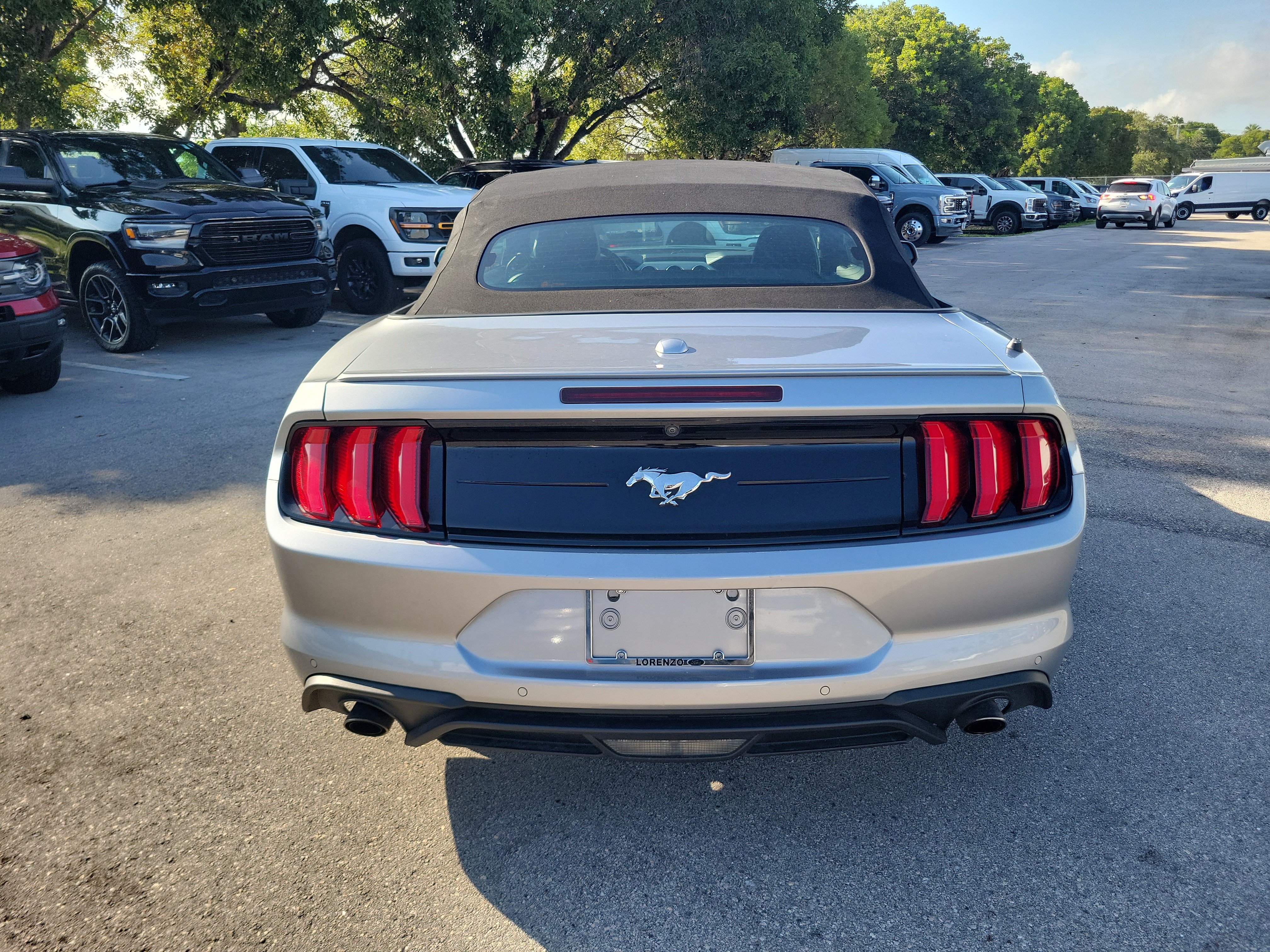 Used 2023 Ford Mustang Premium RWD image 6