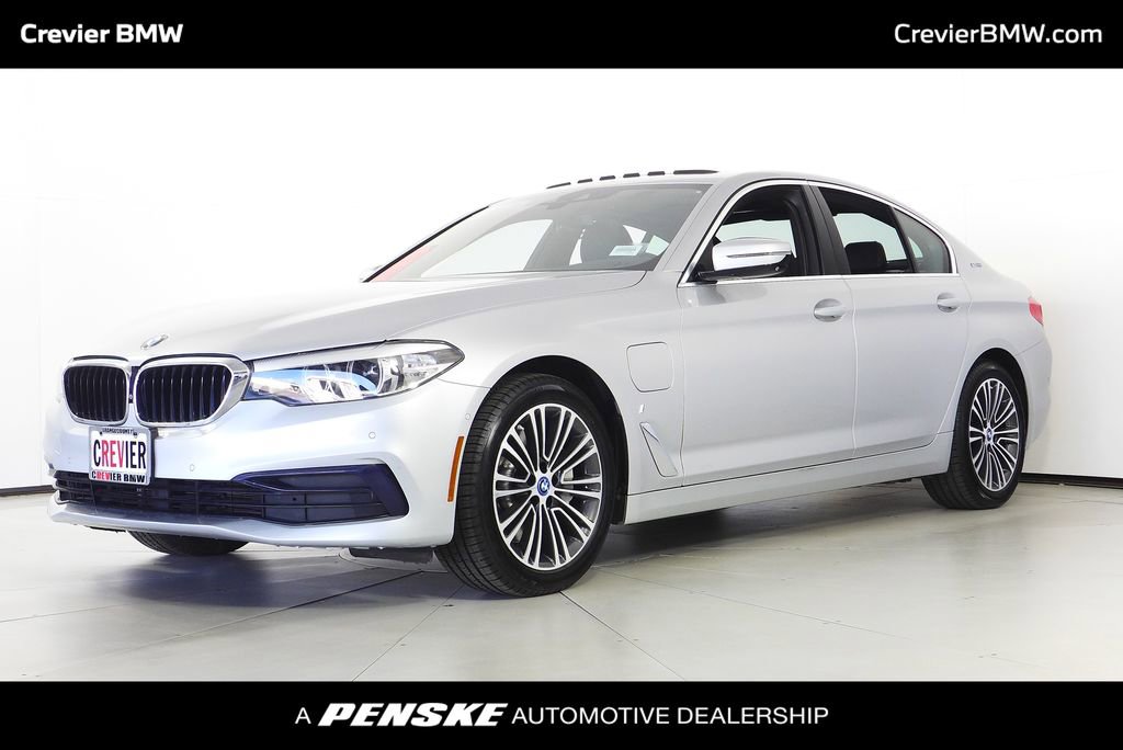 Used 2019 BMW 530e w/ Premium Package image 1