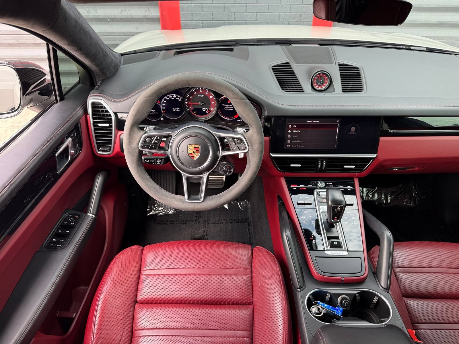 Used 2023 Porsche Cayenne GTS AWD/4WD image 17
