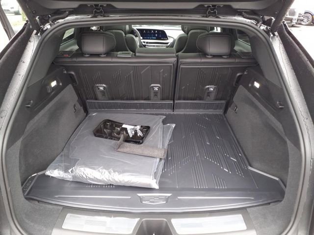 New 2025 Cadillac Lyriq Sport image 13