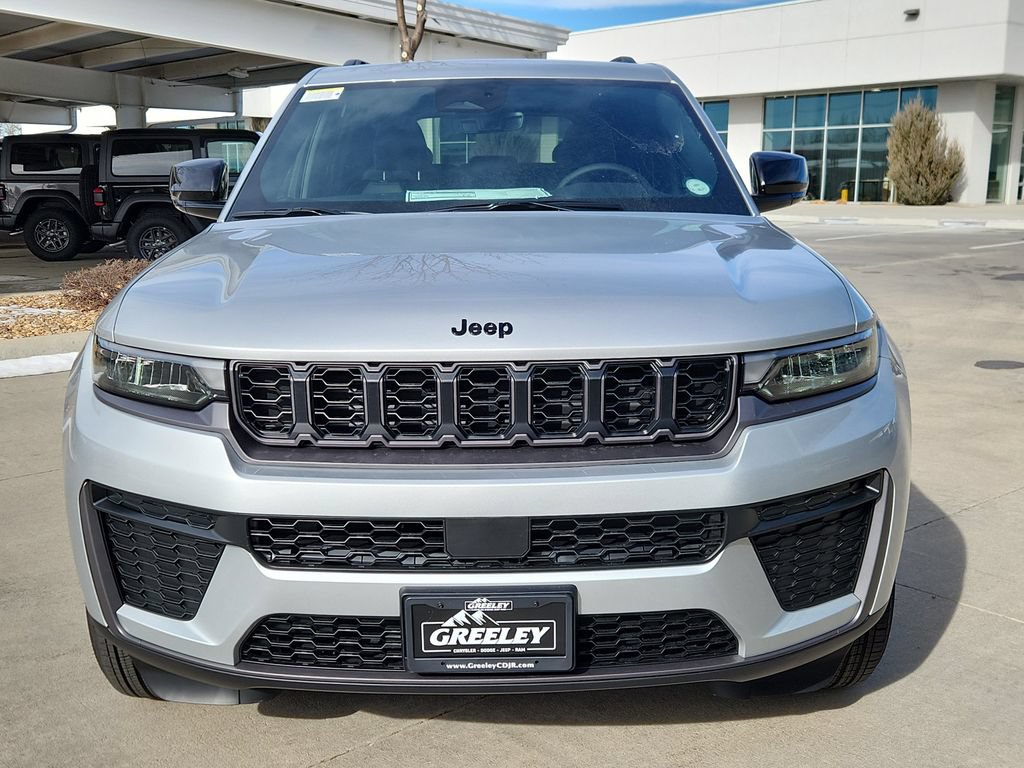 New 2026 Jeep Grand Cherokee Altitude AWD/4WD image 5