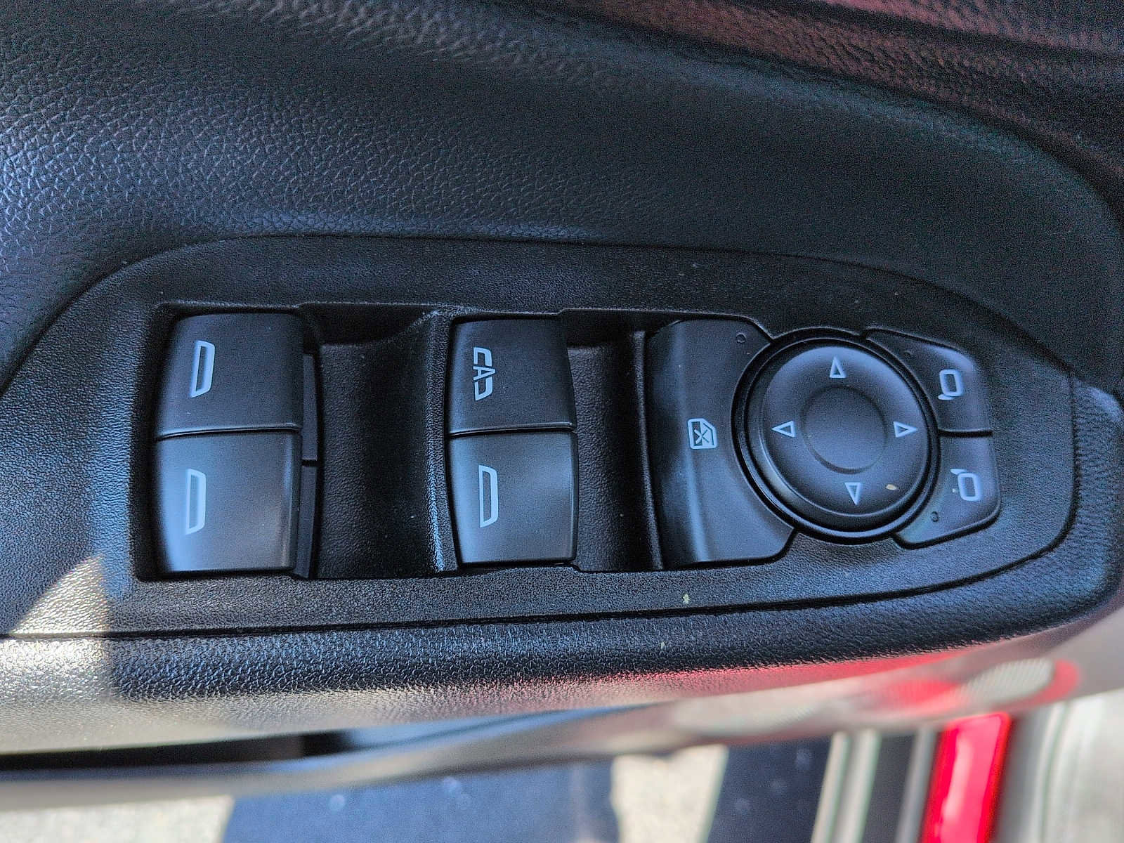 Used 2023 Chevrolet Equinox LT FWD image 14