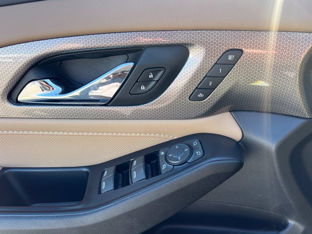 Used 2022 Chevrolet Traverse Premier w/ LPO, Floor Liner Package FWD image 22
