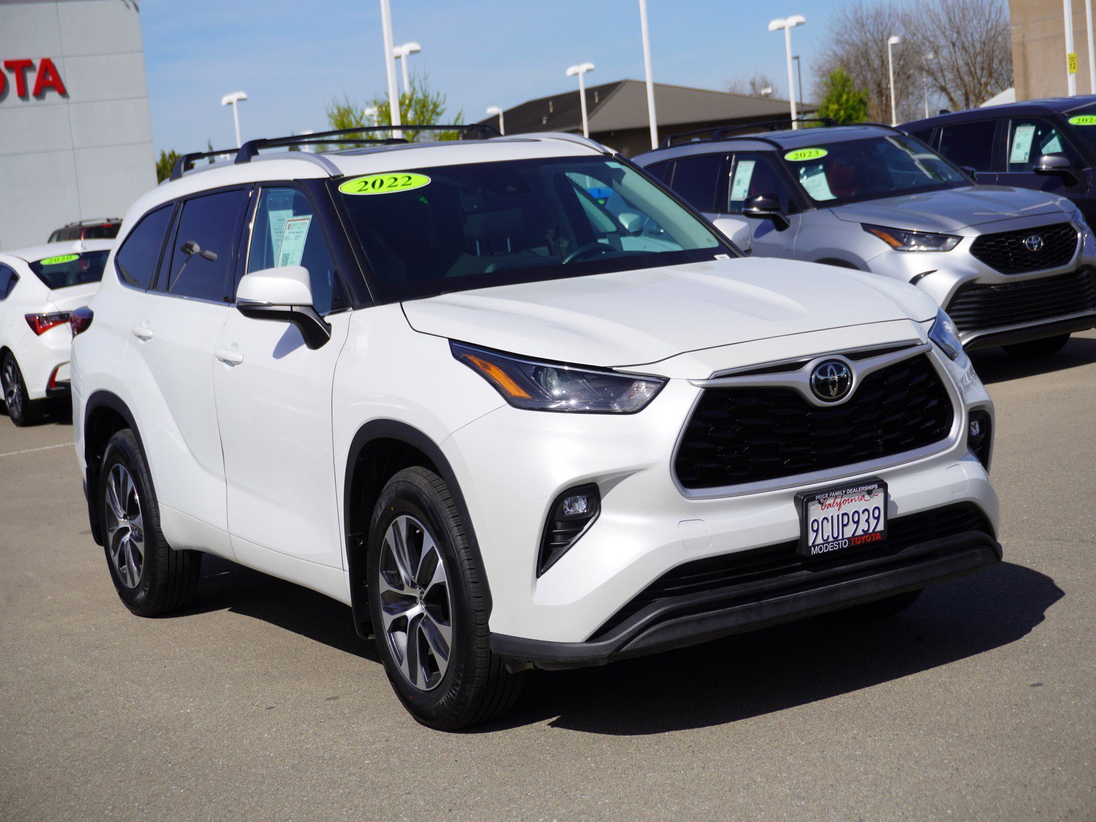 Used 2022 Toyota Highlander XLE