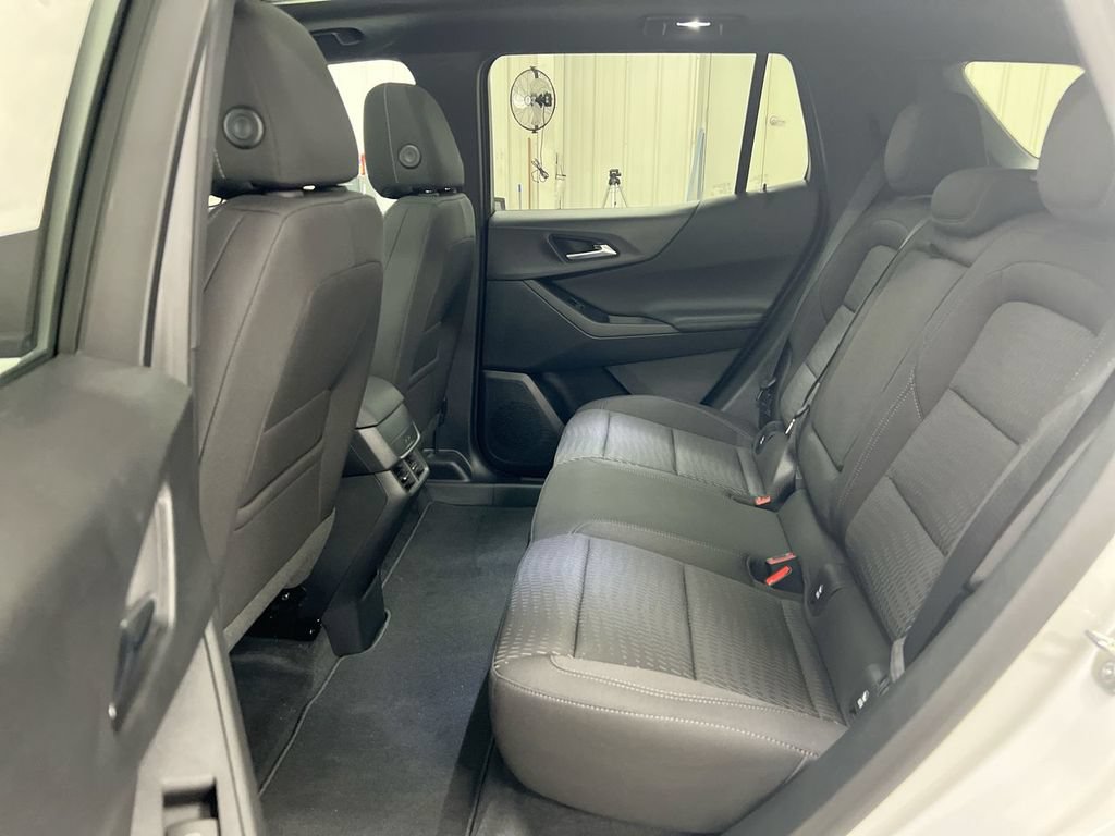 New 2027 Chevrolet Equinox LT FWD image 24