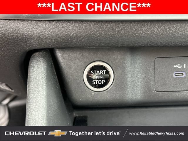 Used 2023 Nissan Rogue S FWD image 23
