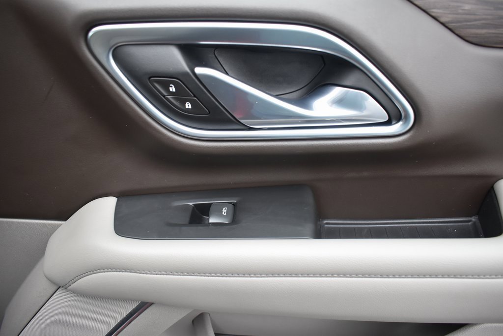 Used 2021 Chevrolet Tahoe Z71 w/ Luxury Package image 15