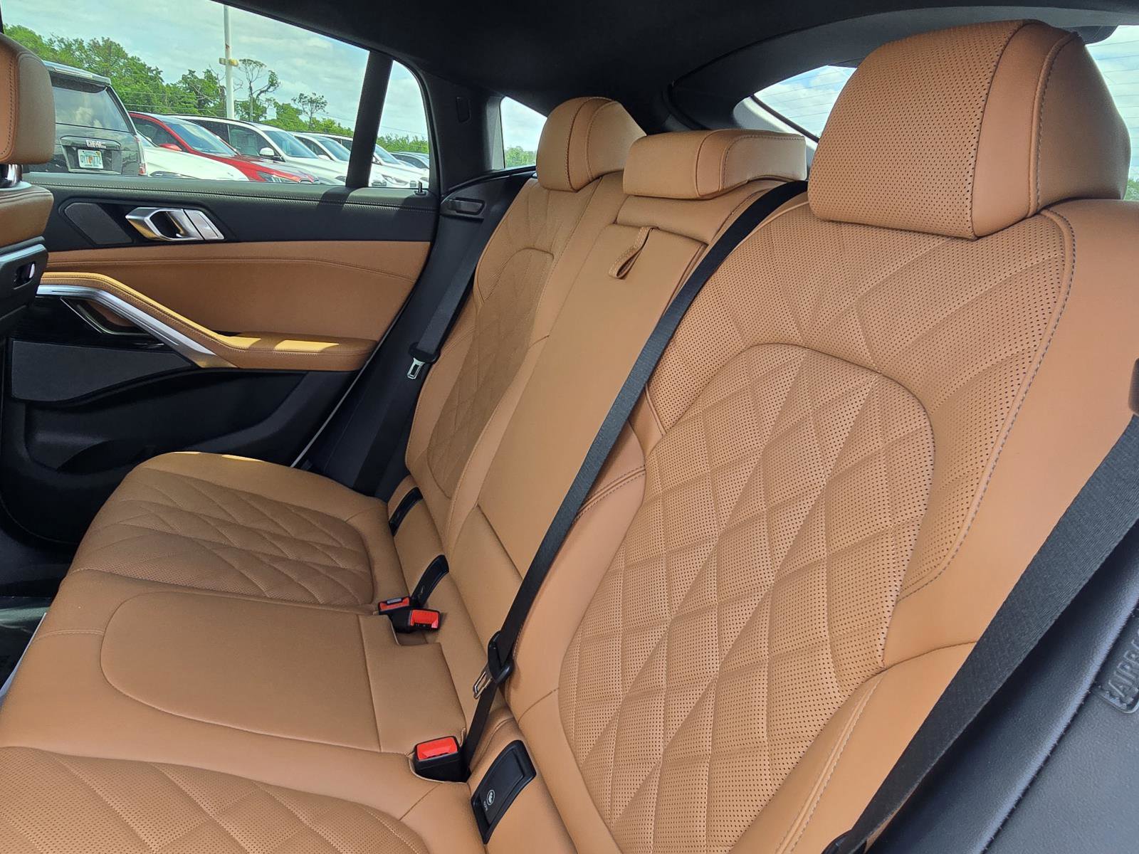 New 2026 BMW X6 xDrive40i image 37