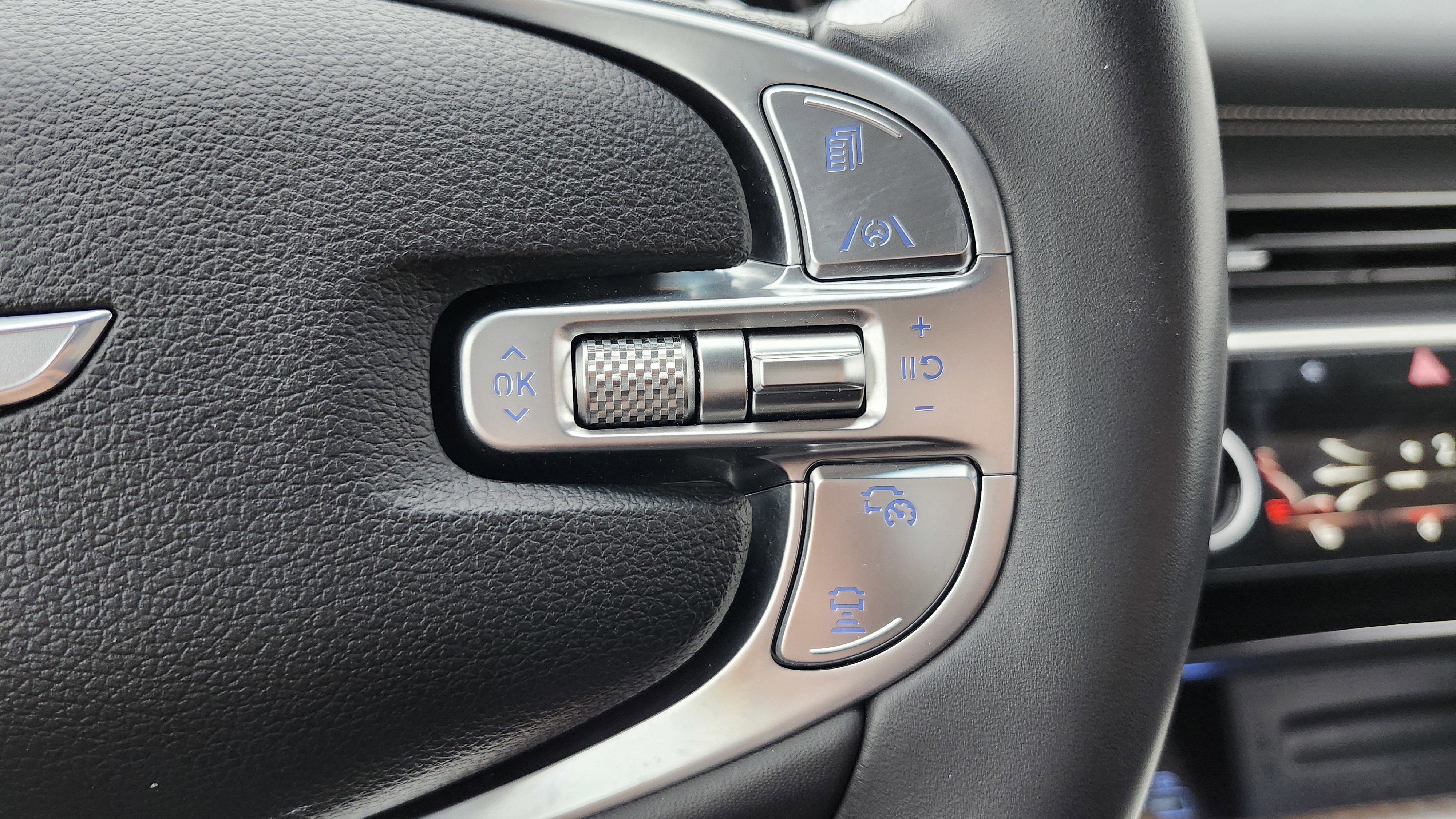 Used 2024 Genesis GV80 2.5T image 40