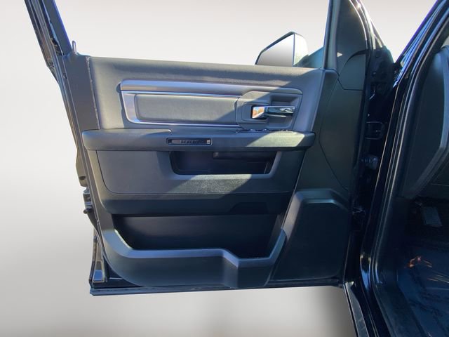 Used 2023 RAM 1500 Classic SLT w/ Trailer & Traction Group image 16