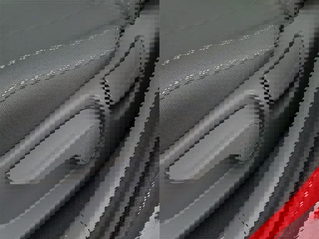 New 2025 Hyundai Elantra SEL image 22