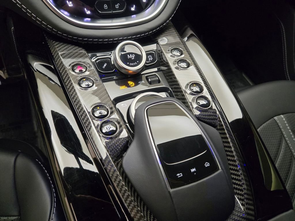 Used 2023 Aston Martin DBX 707 image 40