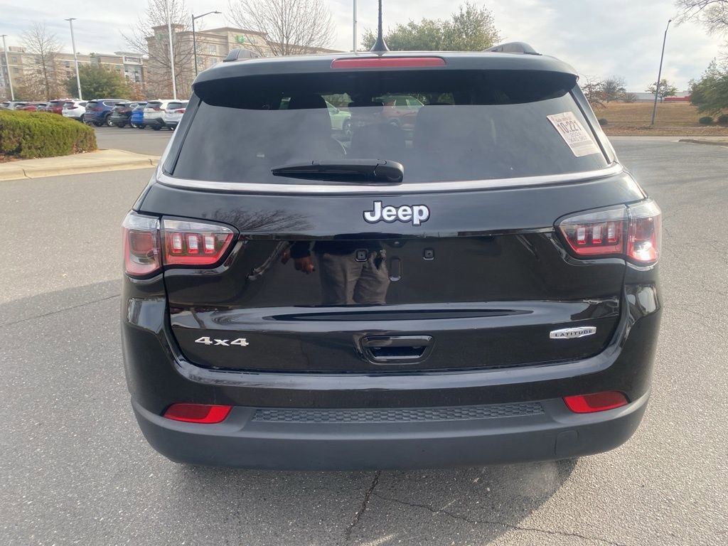 Used 2024 Jeep Compass Latitude image 6