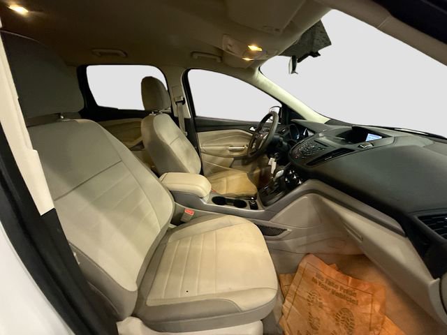 Used 2015 Ford Escape SE image 26
