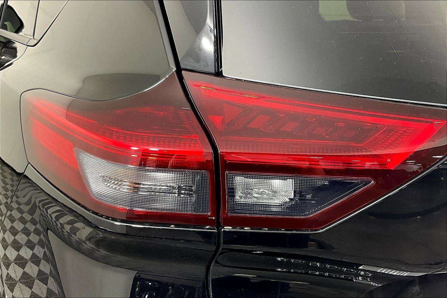 New 2025 Nissan Rogue Platinum image 33