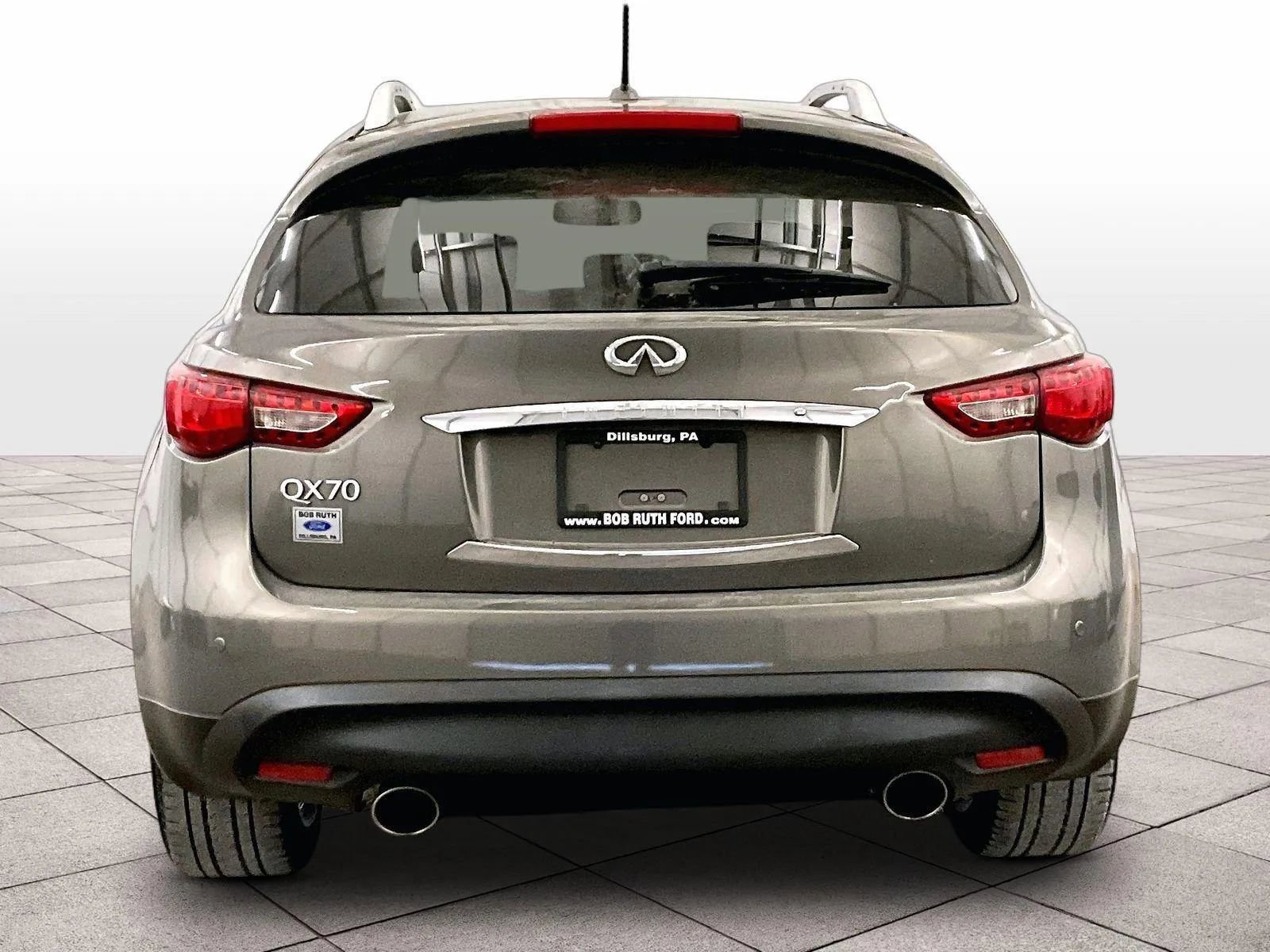 Used 2016 INFINITI QX70 AWD w/ Premium Package image 5