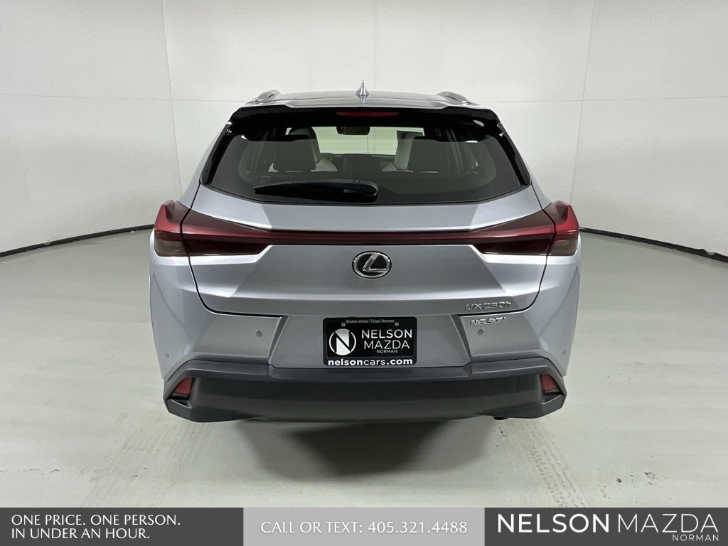 Used 2023 Lexus UX 250h FWD w/ Accessory Package (Z2) image 9