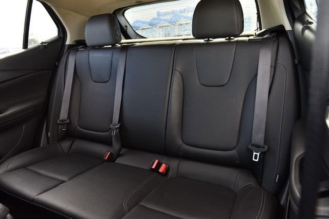 Used 2024 Buick Encore GX Sport Touring image 21