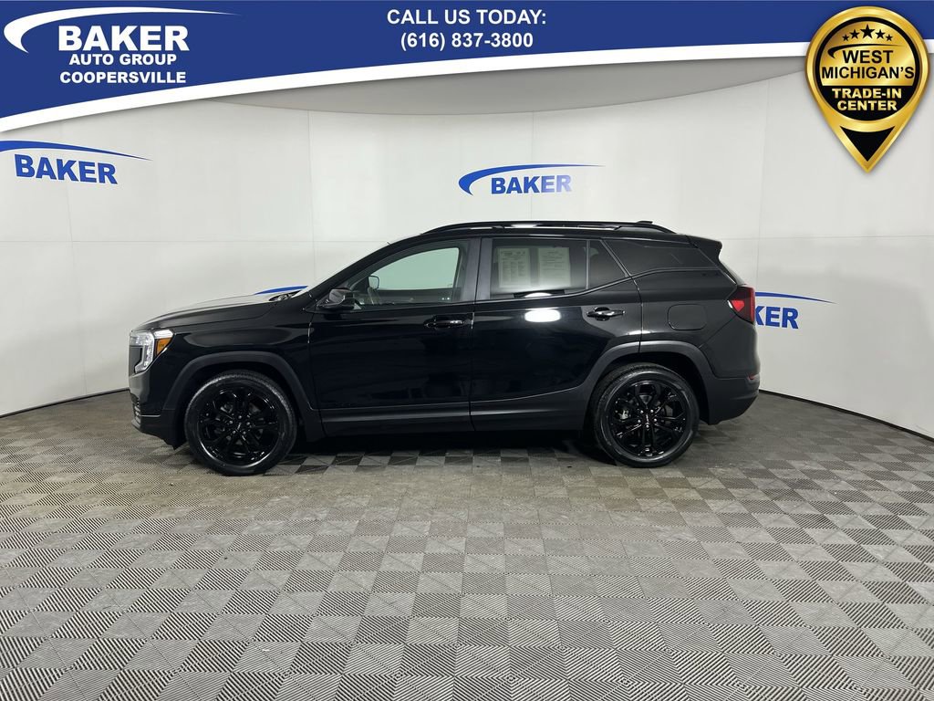 Used 2022 GMC Terrain SLE w/ Driver Convenience Package image 6