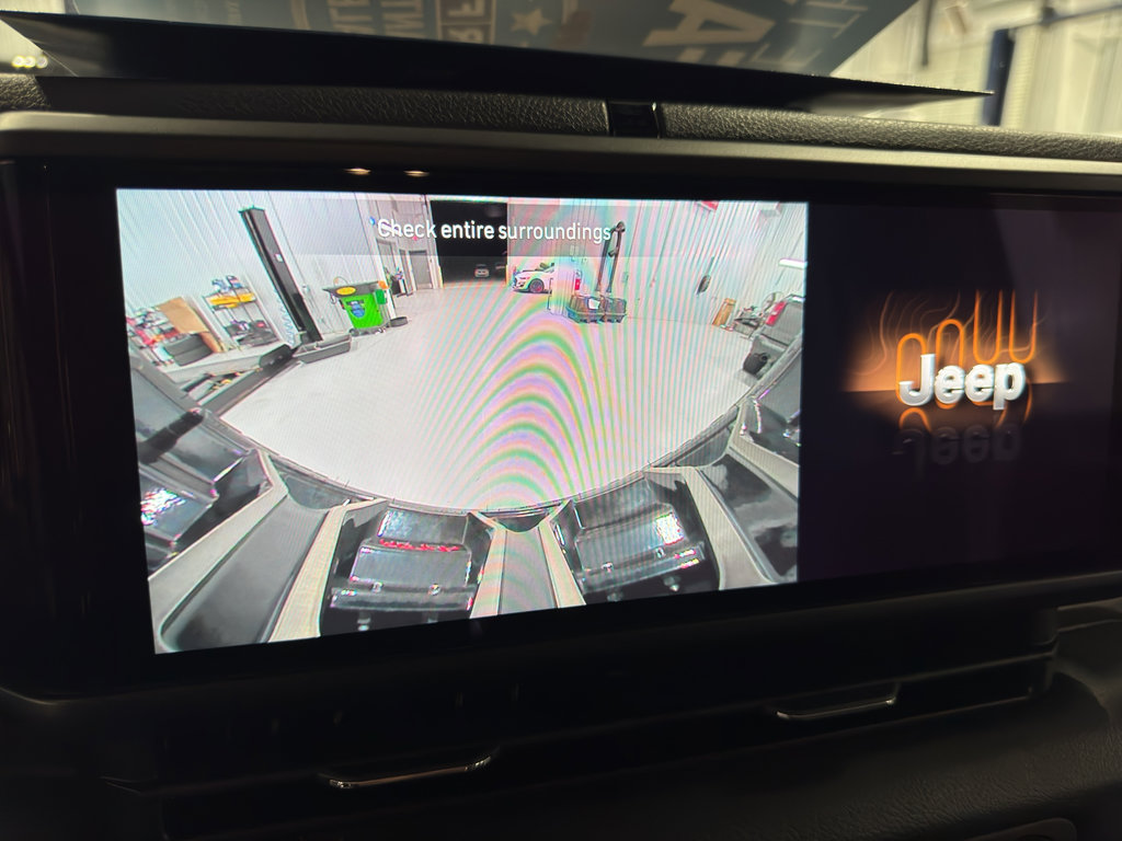 Used 2024 Jeep Wrangler Willys image 37