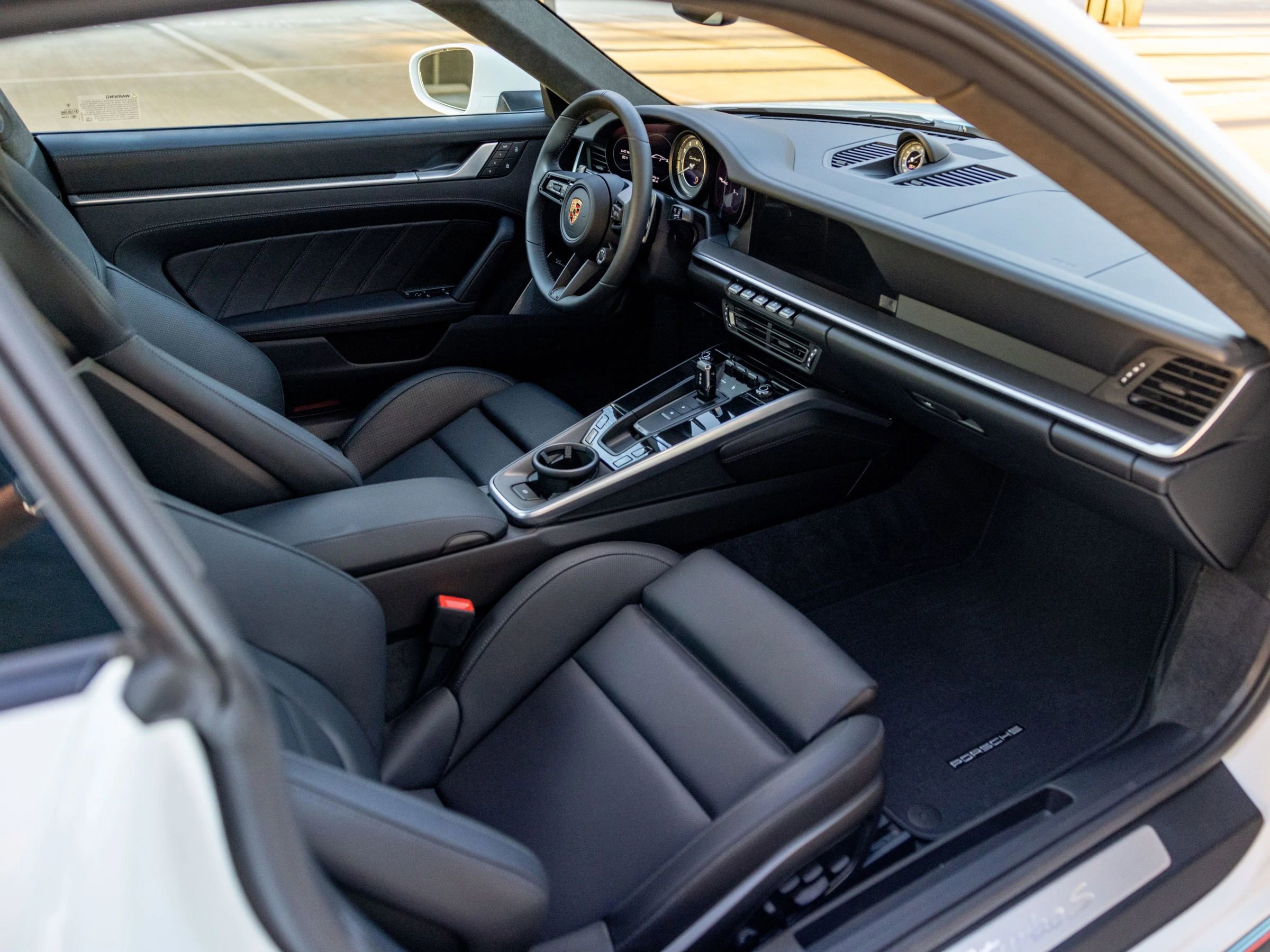 Used 2025 Porsche 911 Turbo S AWD/4WD image 13
