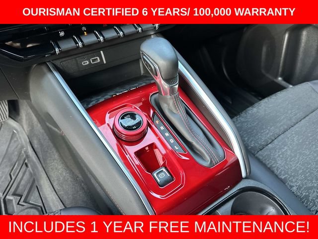 Used 2025 Chevrolet Colorado Z71 w/ Technology Package AWD/4WD image 26