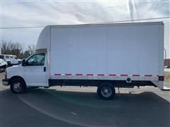 Used 2016 Chevrolet Express 3500 RWD image 7