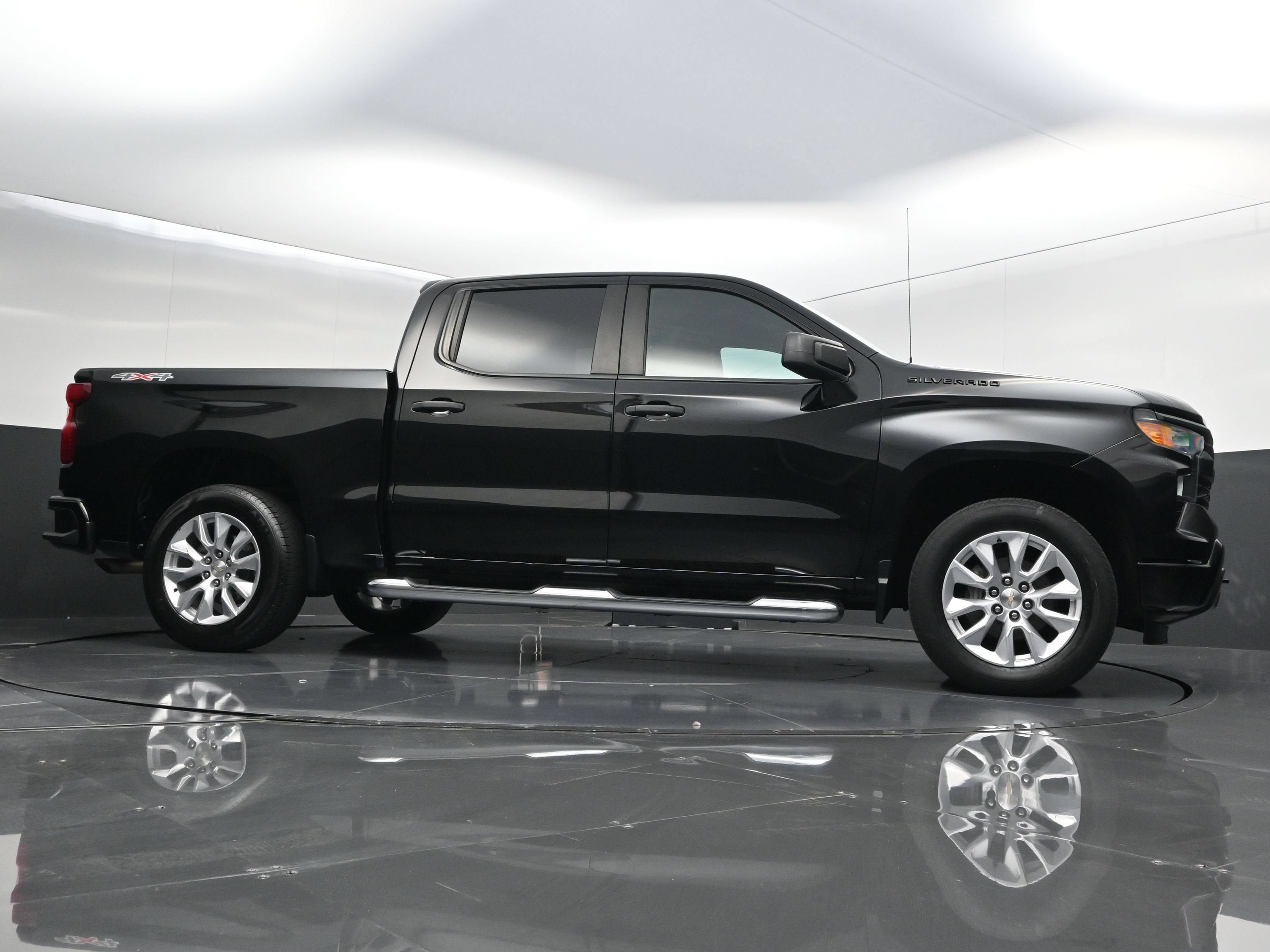 Used 2023 Chevrolet Silverado 1500 Custom w/ LPO, Dark Essentials Package AWD/4WD image 43