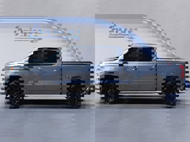 Used 2023 Chevrolet Silverado 1500 RST image 2