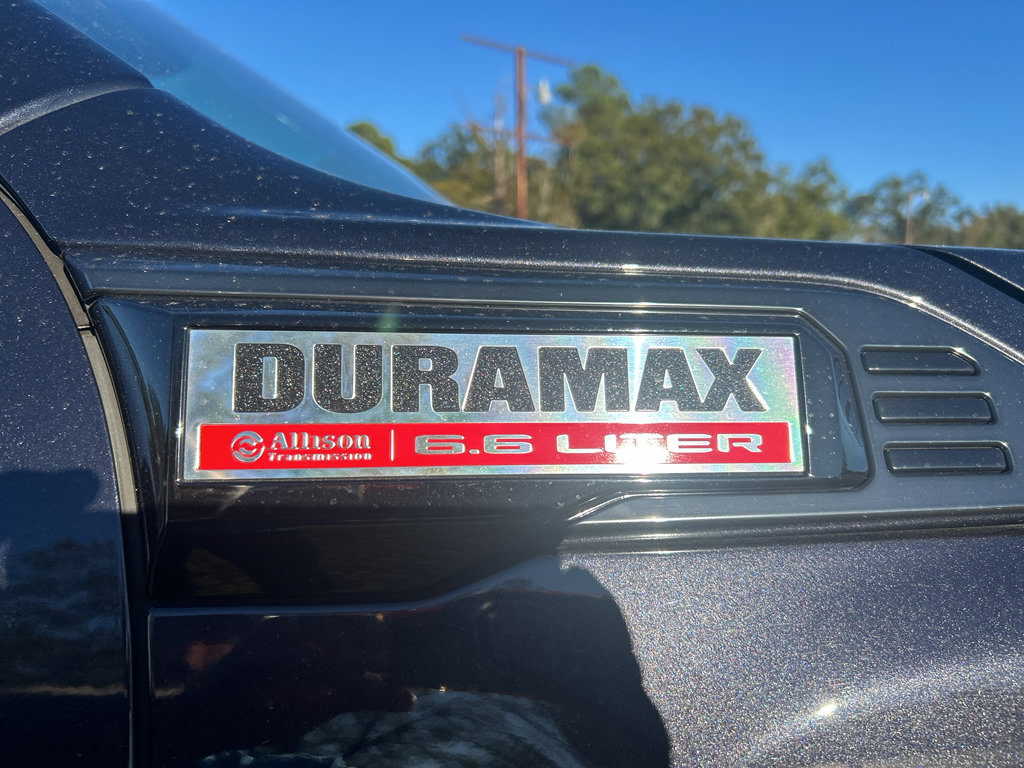 Used 2024 GMC Sierra 2500 AT4 w/ AT4 Premium Plus Package image 4