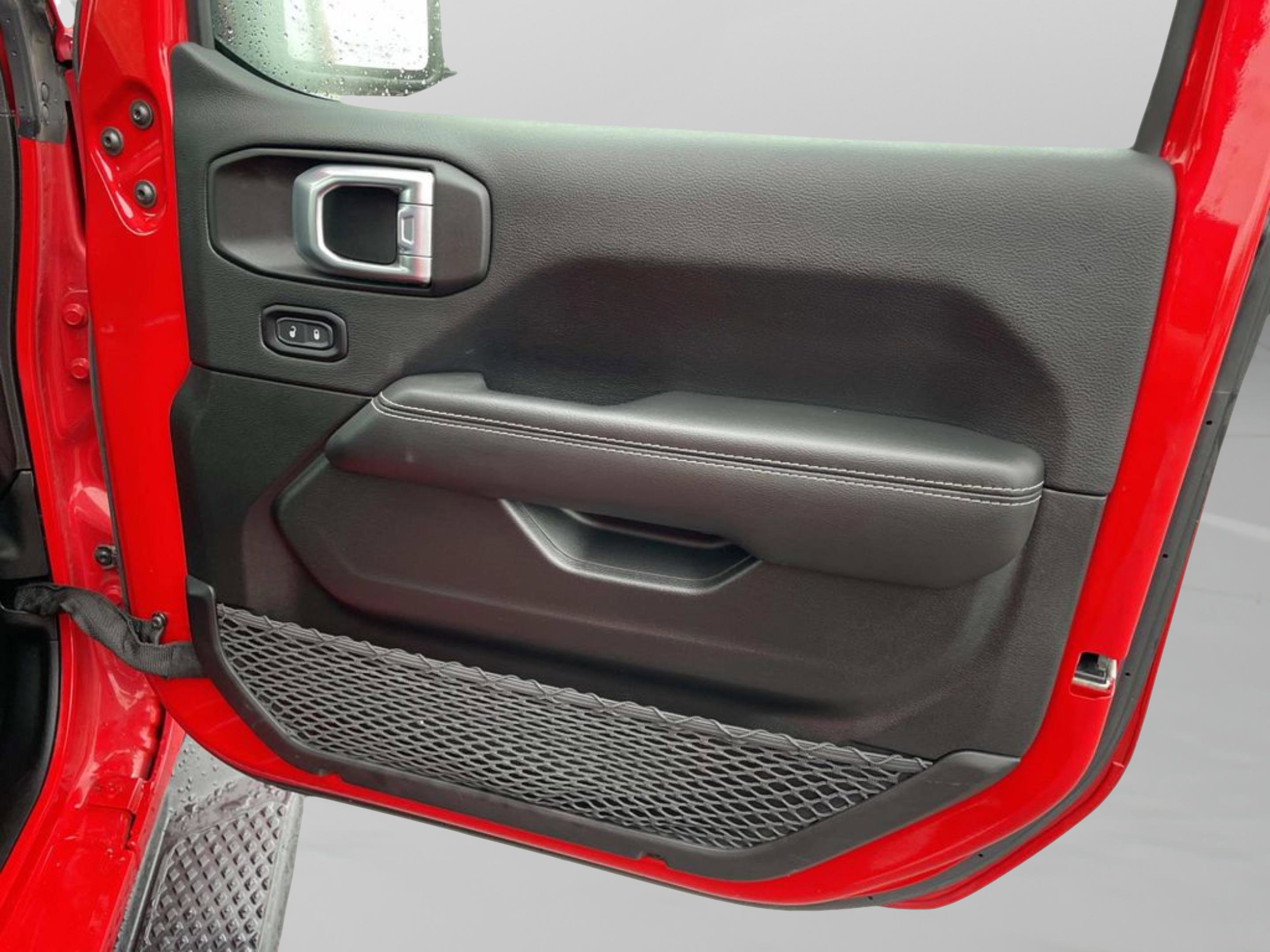 Used 2021 Jeep Gladiator Overland w/ Popular Equipment Package AWD/4WD image 18