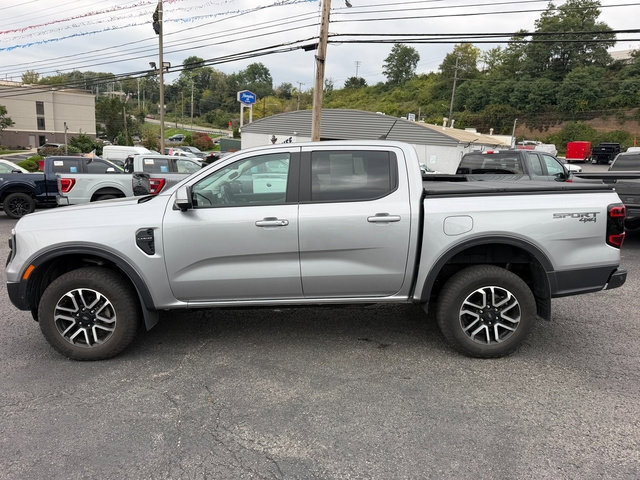 Used 2024 Ford Ranger Lariat w/ Trailer Tow Package AWD/4WD image 2