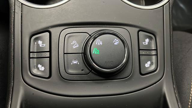 Used 2021 GMC Terrain SLT w/ Infotainment Package II AWD/4WD image 29