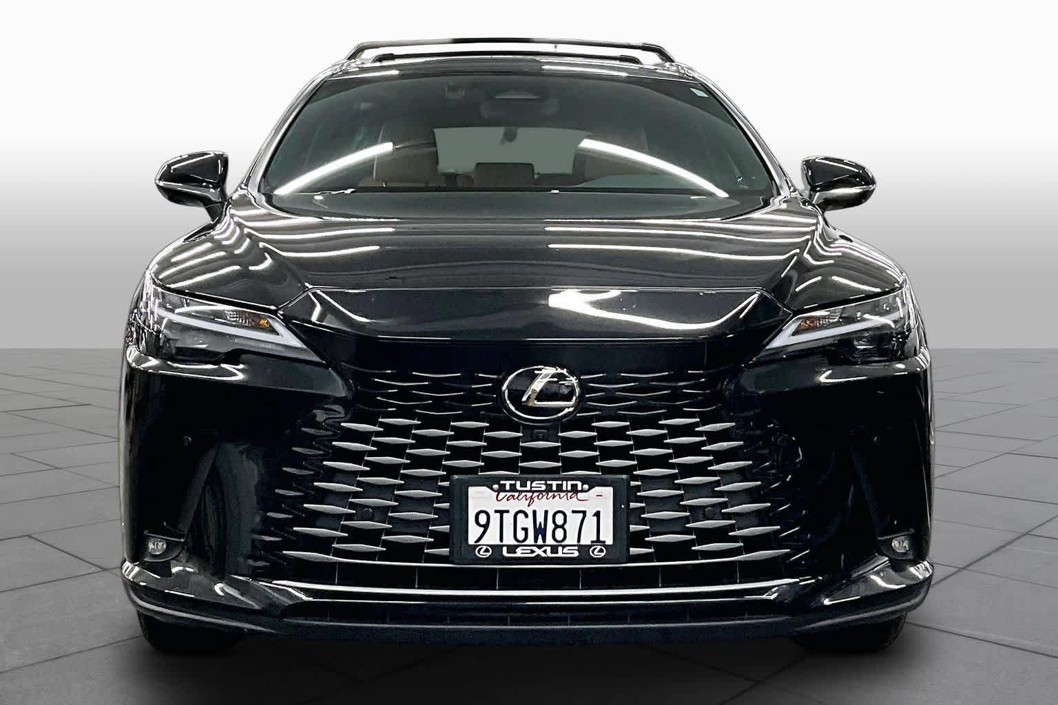 Used 2026 Lexus RX 350h w/ Convenience Package AWD/4WD image 4