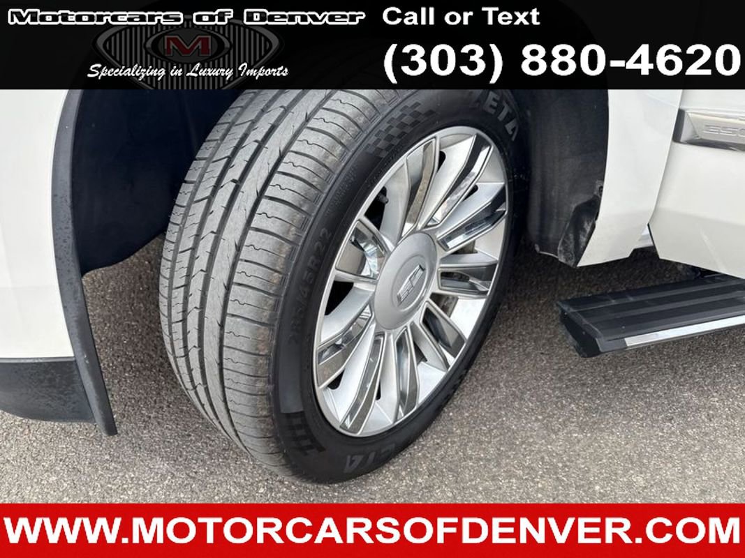 Used 2018 Cadillac Escalade ESV Platinum image 17