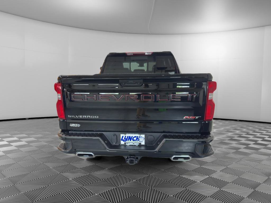 Used 2024 Chevrolet Silverado 1500 RST w/ Convenience Package II AWD/4WD image 4