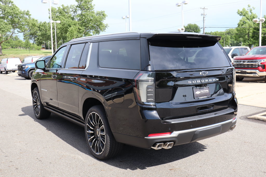 New 2026 Chevrolet Suburban High Country AWD/4WD image 38