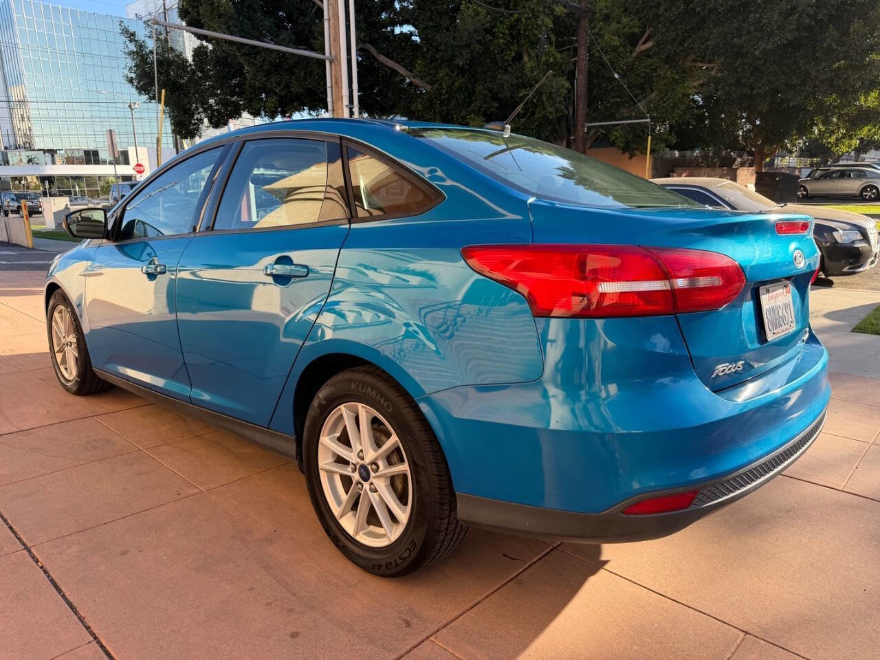 Used 2016 Ford Focus SE image 3