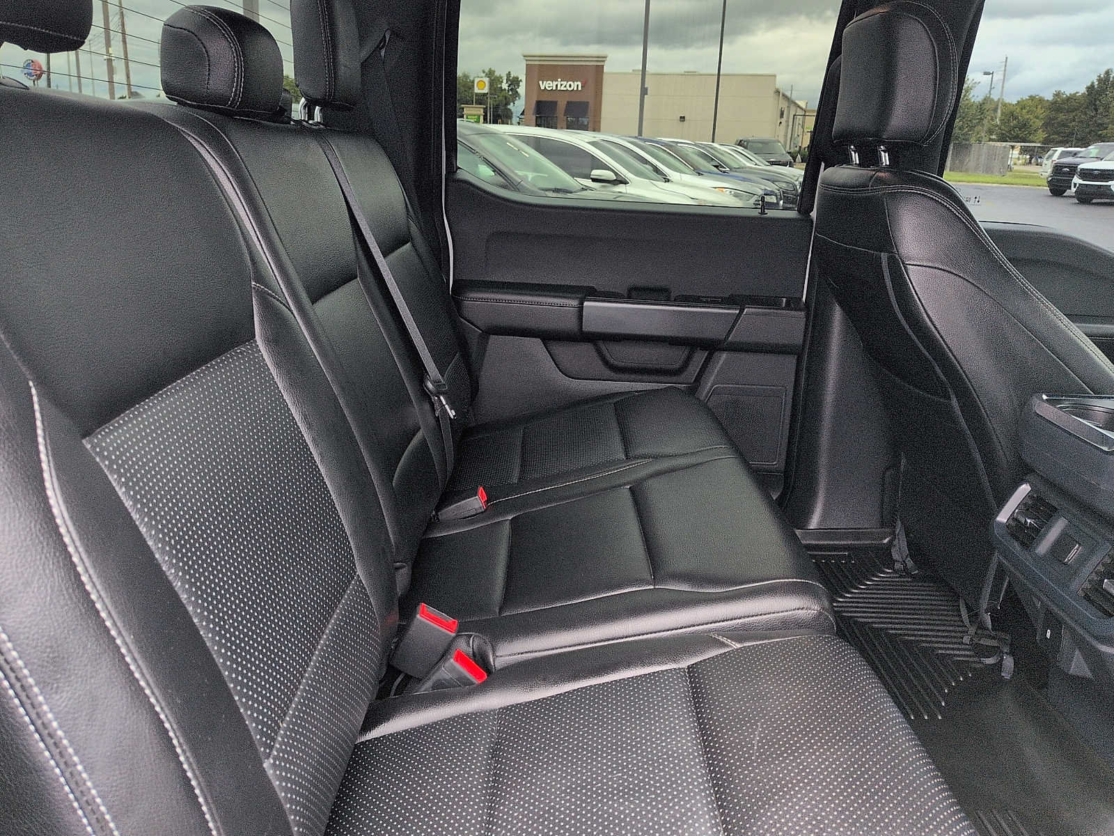 Used 2024 Ford F150 STX AWD/4WD image 11